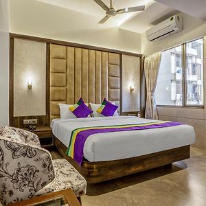 Treebo Premium Savera Inn